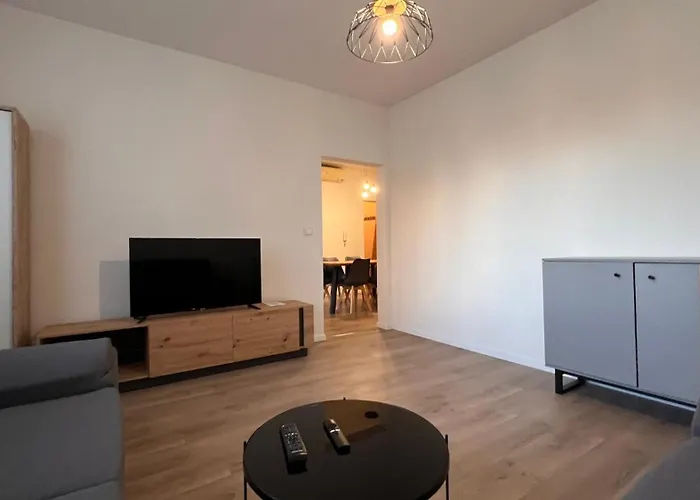 Air Conditioned 3 Apartment, Near Technopol Bratislava