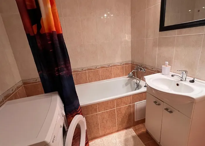 Appartement Air Conditioned 3 Apartment, Near Technopol *