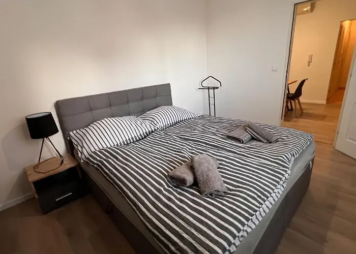 Air Conditioned 3 Apartment, Near Technopol Apartament *