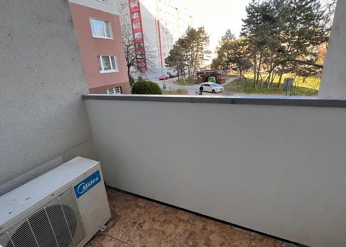 Apartment Air Conditioned 3 Apartment, Near Technopol